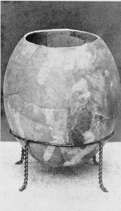 Conwell 1987 Mesopotamian ostrich_egg_cup