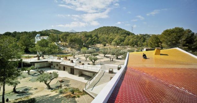 Twitter CrystalZoo El Captivador