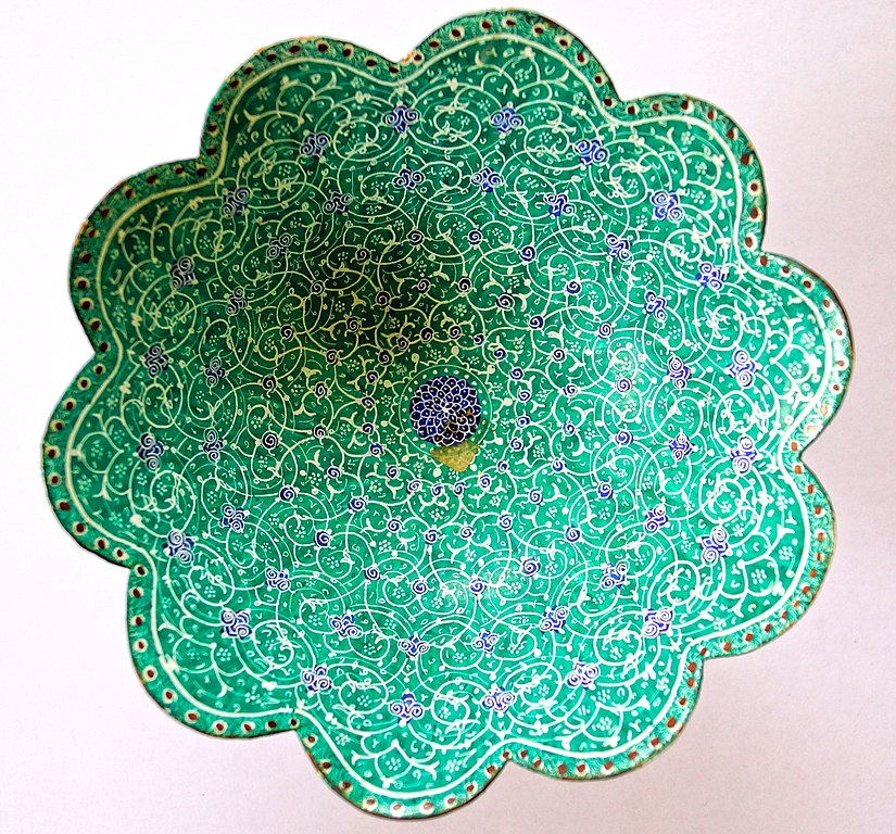 Bowl enameled in green and purple with intricate metalwork